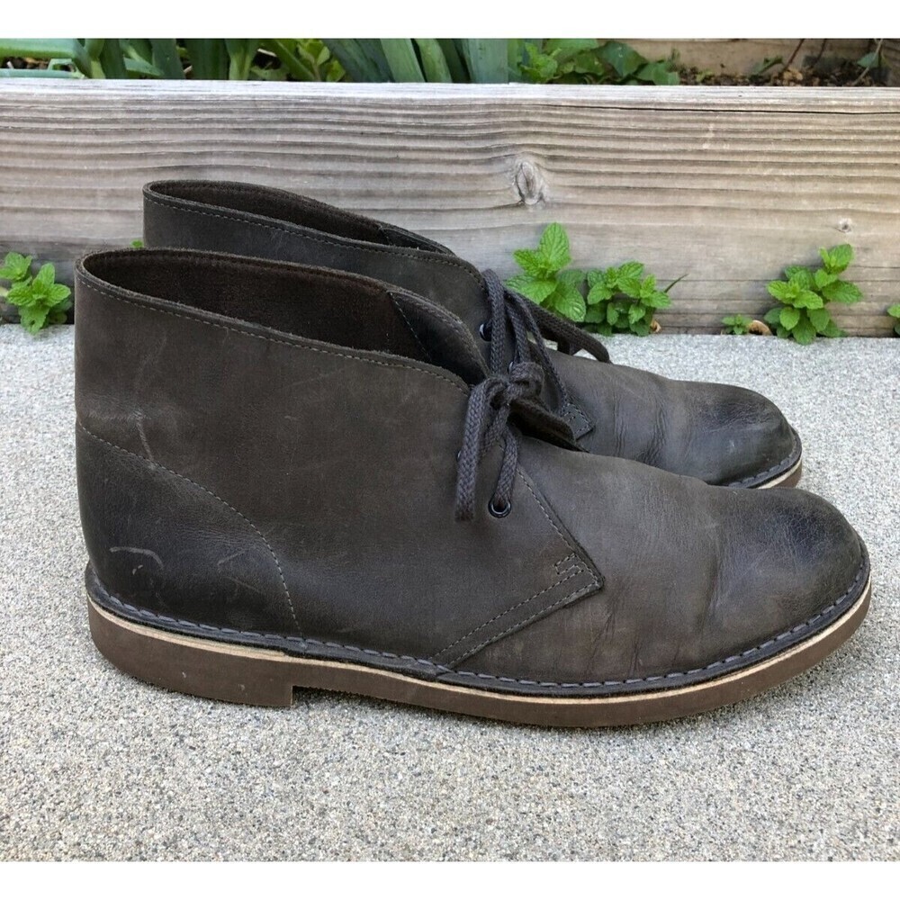 CLARKS Desert Chukka Boots Men's 9.5 Brown Genuine Leather Lace Up Shoes​​​​​​